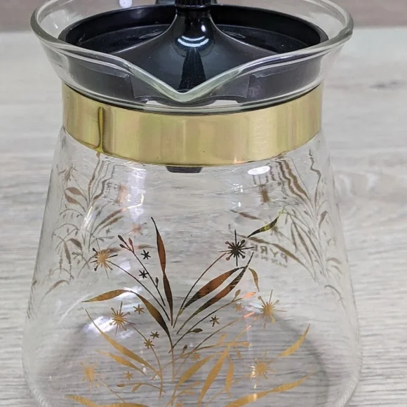 Vintage 4" Mini Glass Pyrex Coffee/Tea Carafe Single Serve 2 Cup - Picture 2 of 6